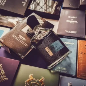 O perfume Creed Aventus se destaca muitas vezes sobre ícones da perfumaria de luxo no mundo.